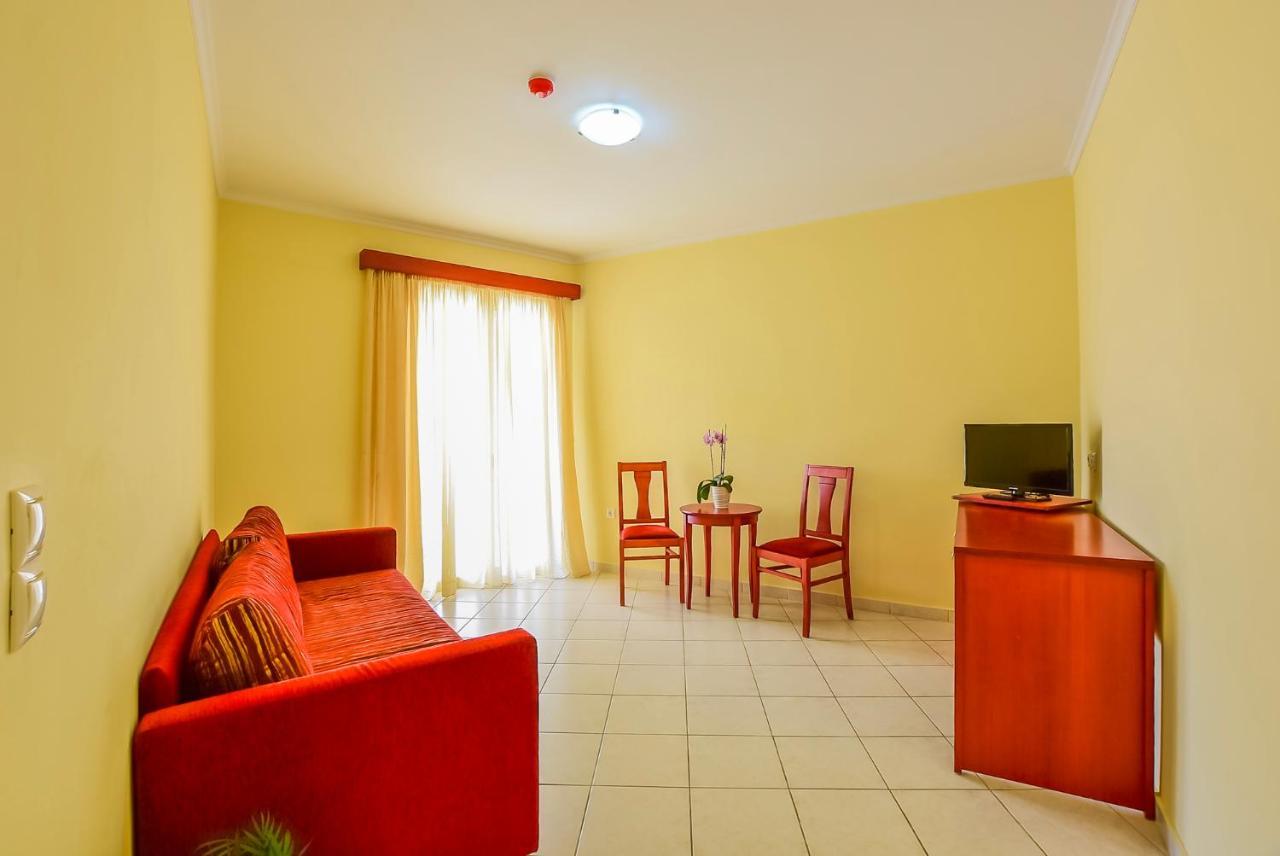 Timos Hotel Laganász Kültér fotó