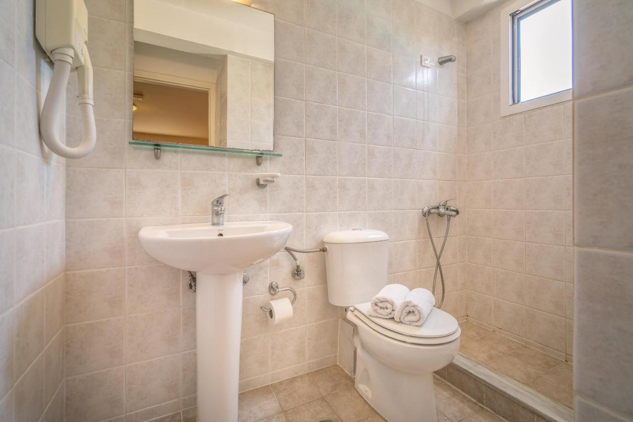 Timos Hotel Laganász Kültér fotó